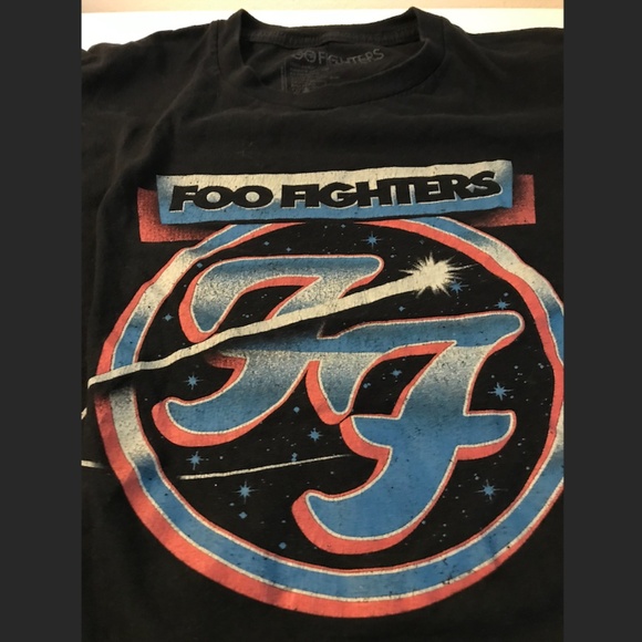 Band: Foo Fighters | FF Space Crest Logo | Black Concert T-shirt Size small - Picture 3 of 4